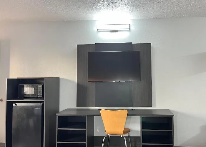 Finest Hotels Near West Side Market Cleveland